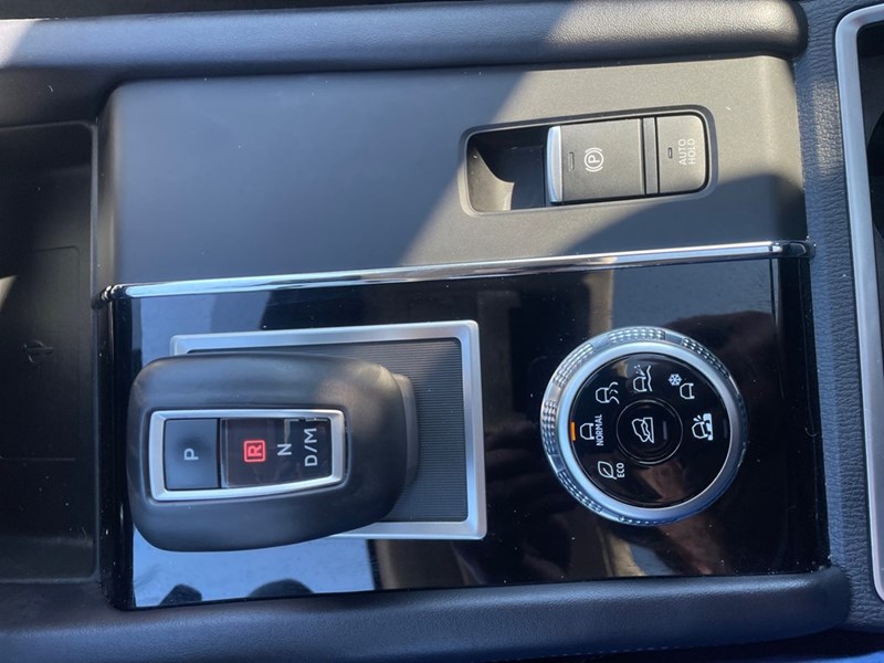 2024 Mitsubishi Outlander LE S-AWC