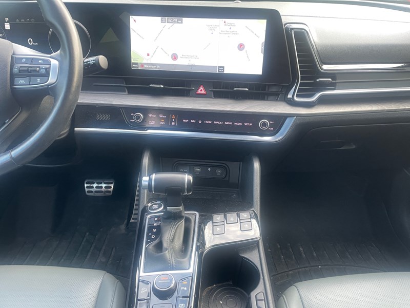 2023 Kia Sportage X-Line Limited AWD w/Green Interior