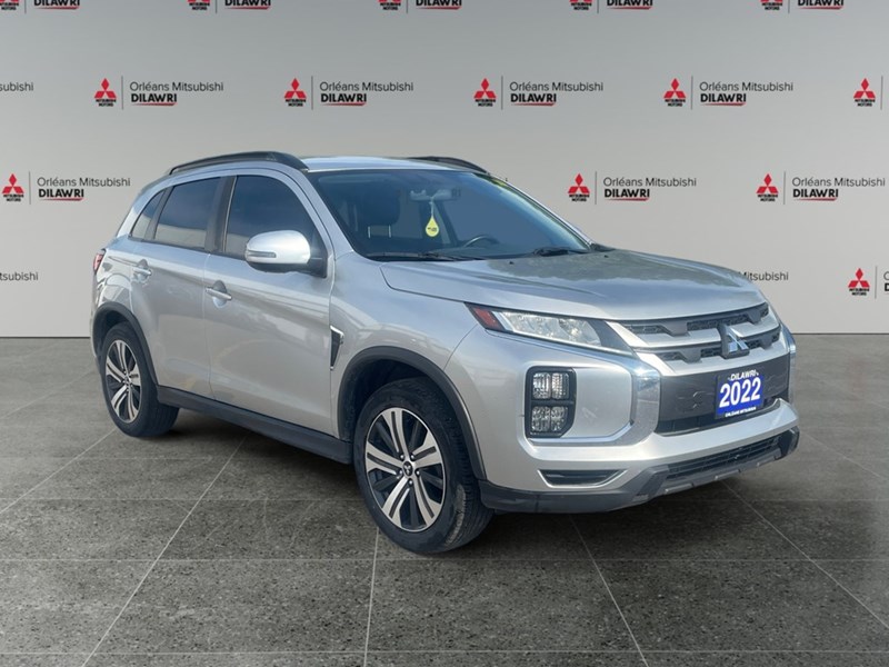 2022 Mitsubishi RVR SEL AWC