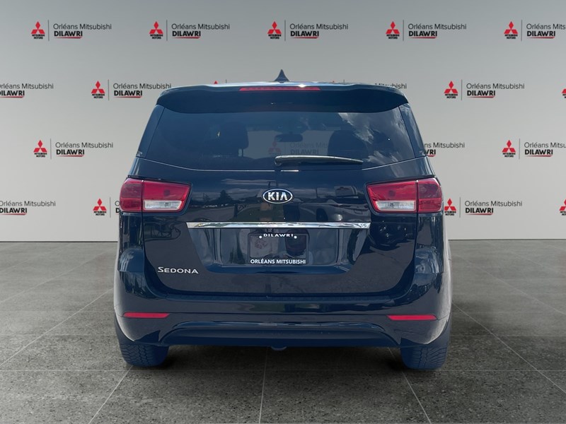 2017 Kia Sedona 4dr Wgn L