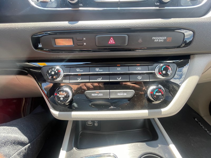 2017 Kia Sedona 4dr Wgn L