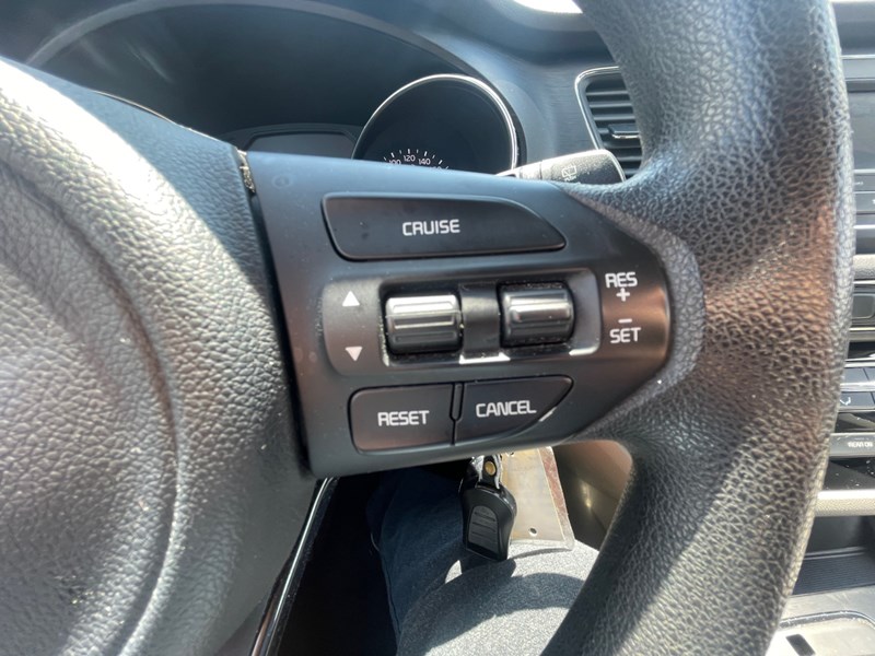 2017 Kia Sedona 4dr Wgn L