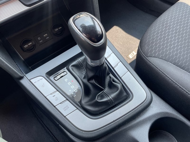 2020 Hyundai Elantra Preferred IVT