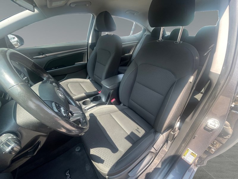 2020 Hyundai Elantra Preferred IVT