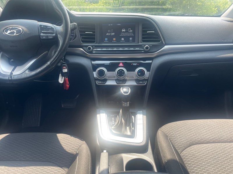 2020 Hyundai Elantra Preferred IVT
