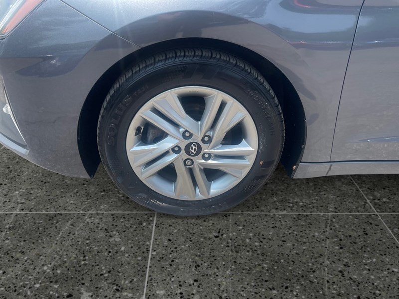 2020 Hyundai Elantra Preferred IVT
