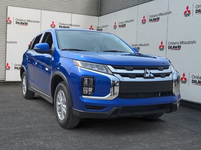 2025 Mitsubishi RVR SE AWC