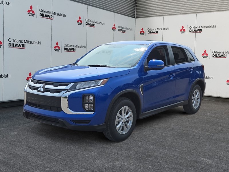 2025 Mitsubishi RVR SE AWC