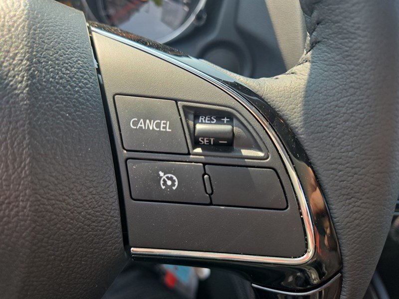 2025 Mitsubishi RVR SE AWC