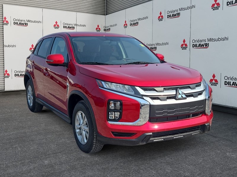 2025 Mitsubishi RVR SE AWC