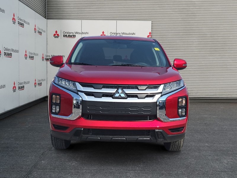 2025 Mitsubishi RVR SE AWC