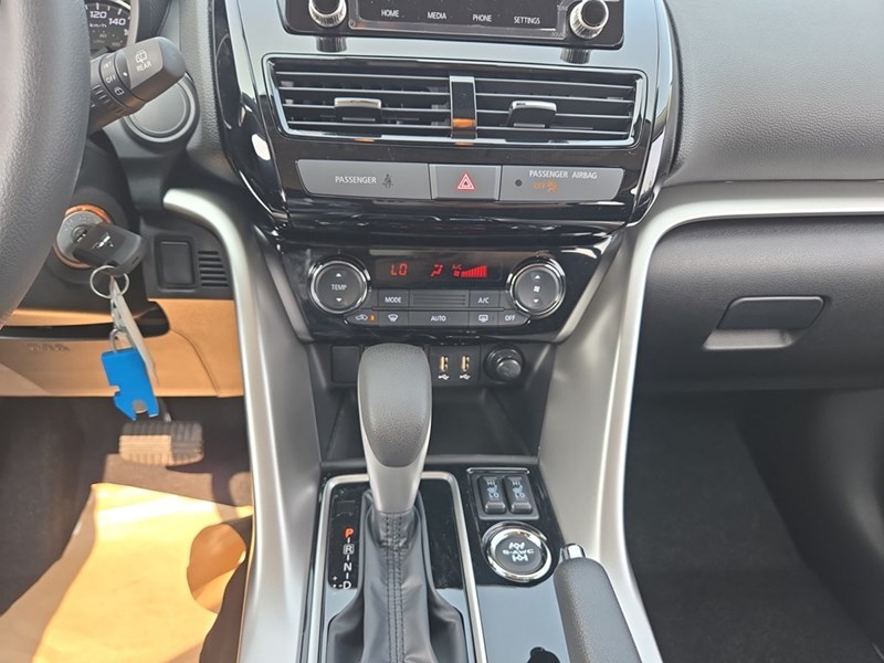 2025 Mitsubishi Eclipse Cross ES S-AWC