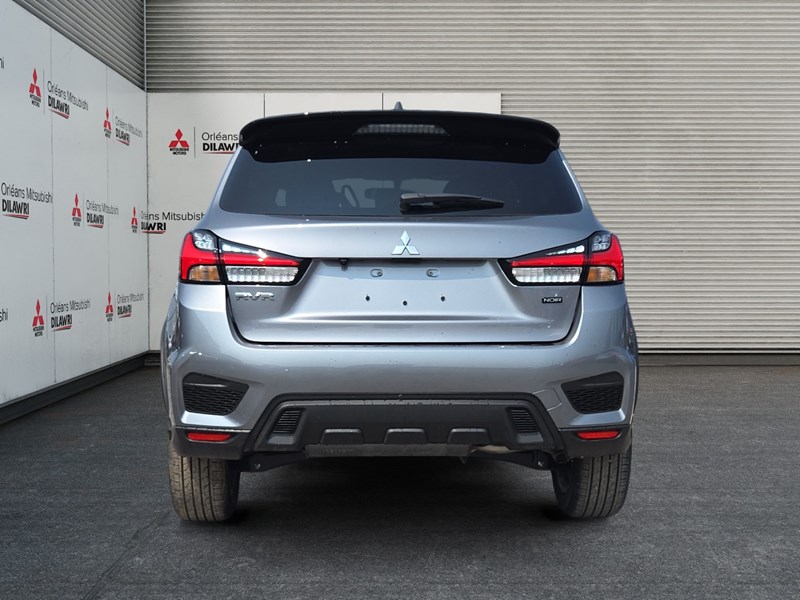2025 Mitsubishi RVR NOIR AWC