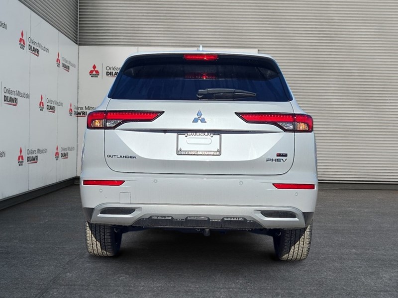 2025 Mitsubishi Outlander Plug-In Hybrid SEL S-AWC