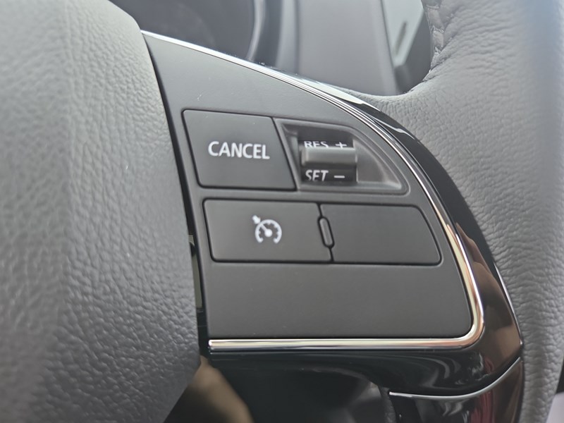 2025 Mitsubishi RVR SEL AWC