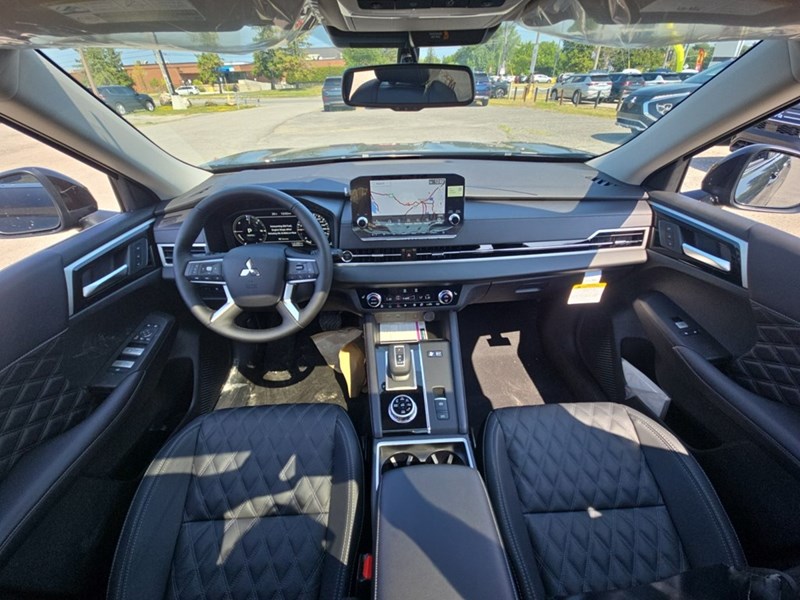 2025 Mitsubishi Outlander Plug-In Hybrid SEL S-AWC
