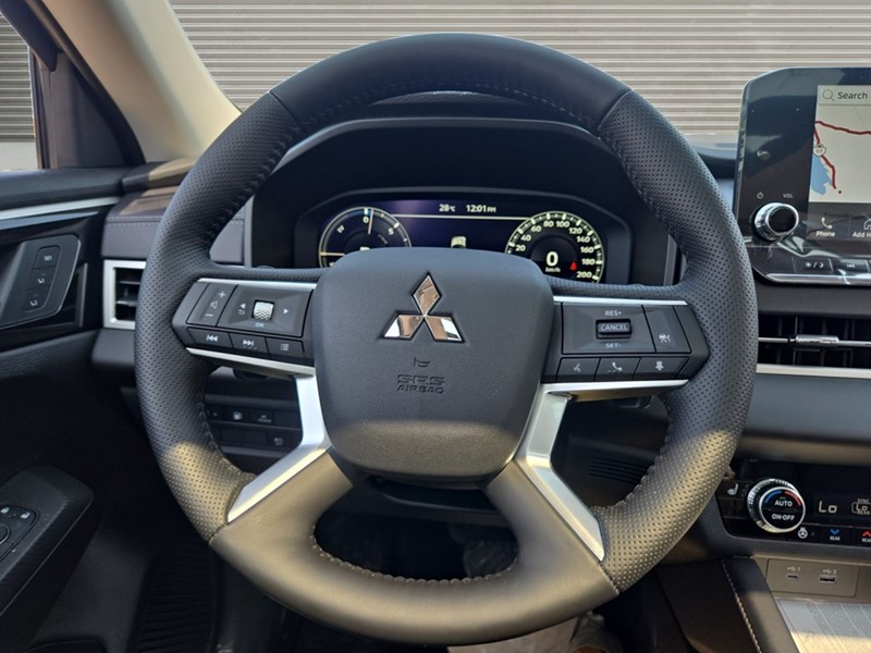 2025 Mitsubishi Outlander Plug-In Hybrid SEL S-AWC