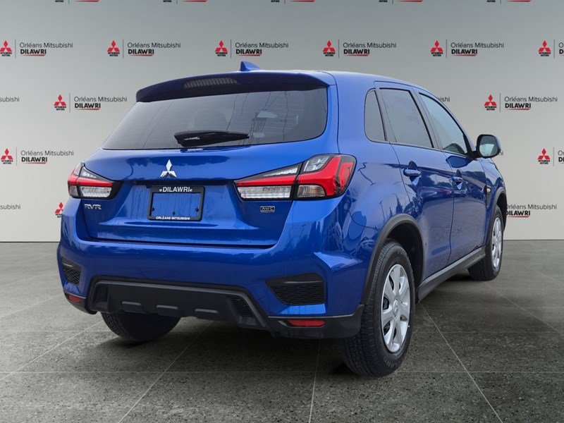 2022 Mitsubishi RVR ES AWC