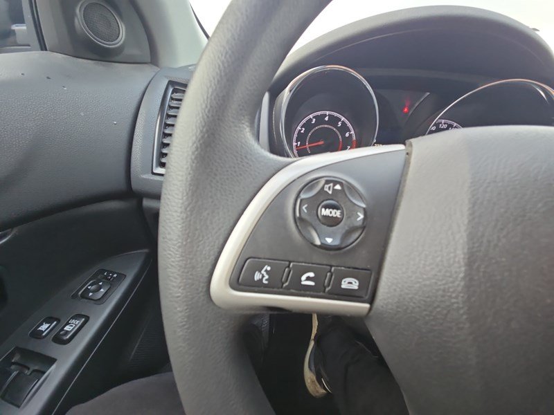 2022 Mitsubishi RVR ES AWC