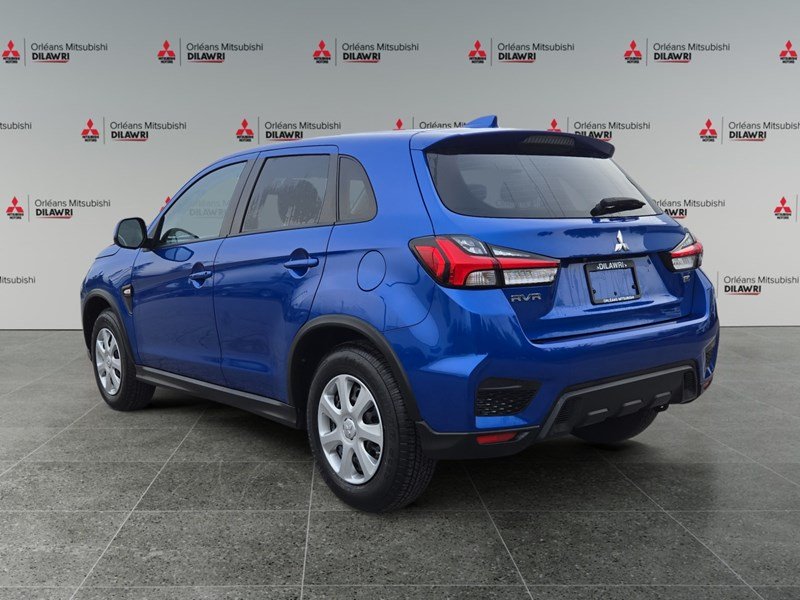 2022 Mitsubishi RVR ES AWC