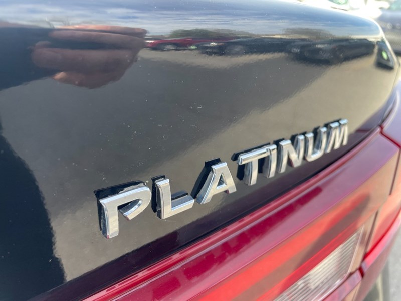 2016 Nissan Maxima 4dr Sdn Platinum
