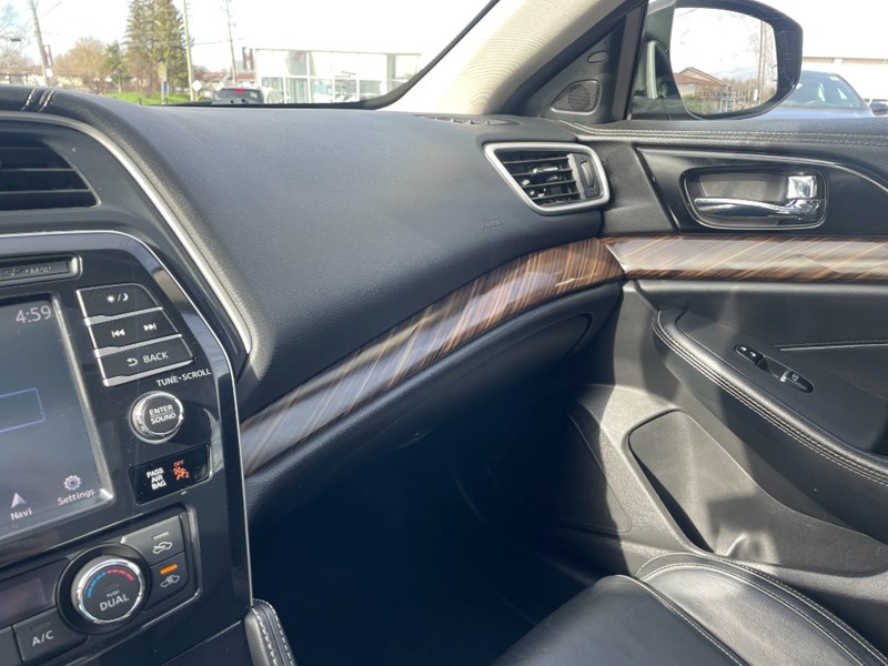 2016 Nissan Maxima 4dr Sdn Platinum
