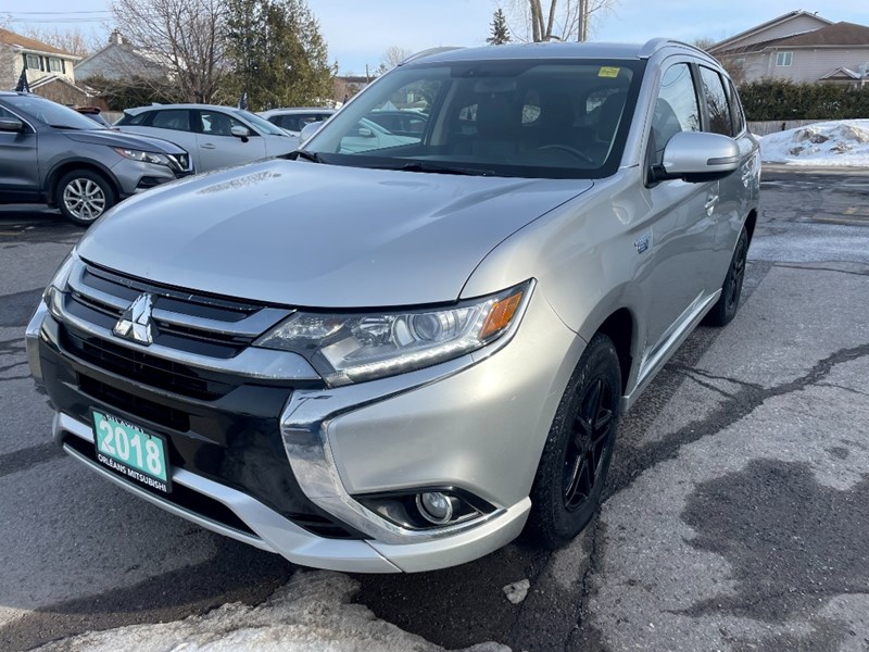 2018 Mitsubishi Outlander Plug-In Hybrid SE S-AWC