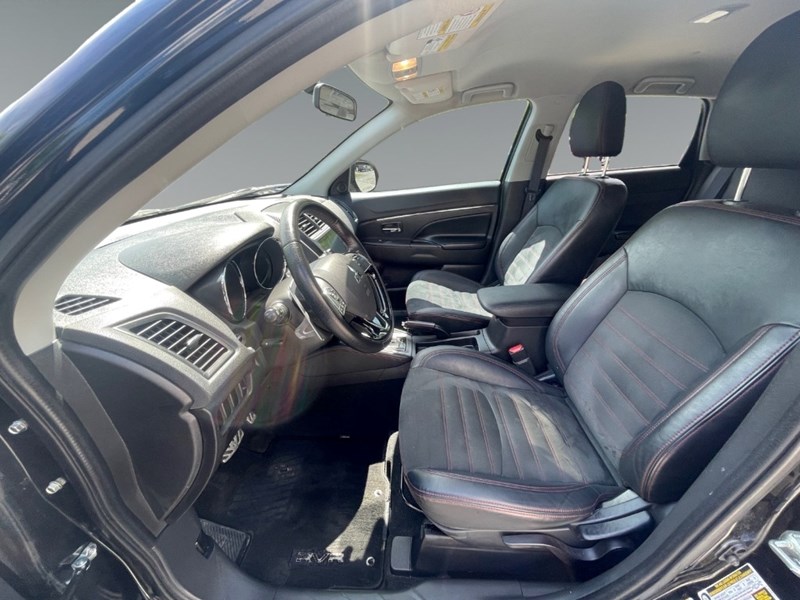 2019 Mitsubishi RVR SE Black Edition AWC