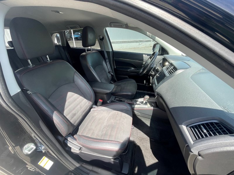 2019 Mitsubishi RVR SE Black Edition AWC