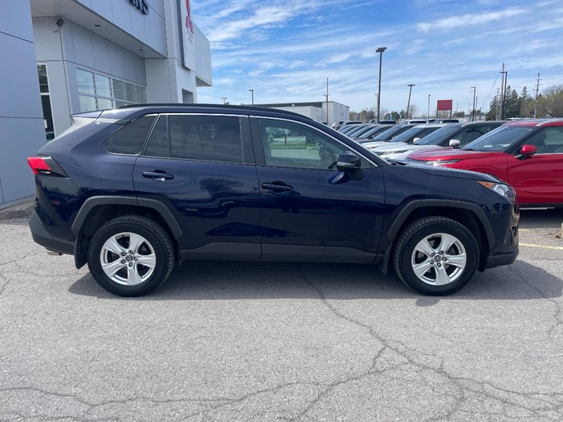 2019 Toyota RAV4 AWD XLE