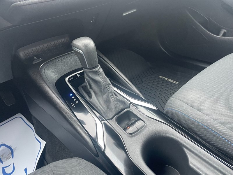 2020 Toyota Corolla SE CVT