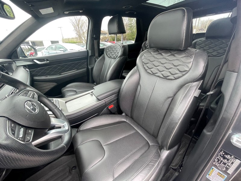 2022 Hyundai Palisade Ultimate Calligraphy 7-Passenger AWD