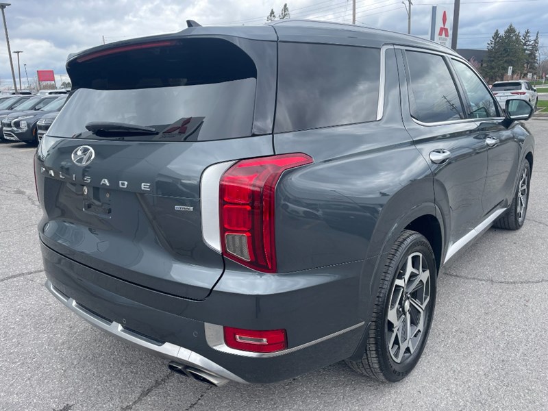 2022 Hyundai Palisade Ultimate Calligraphy 7-Passenger AWD