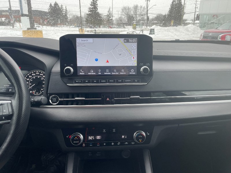 2023 Mitsubishi Outlander LE Premium S-AWC