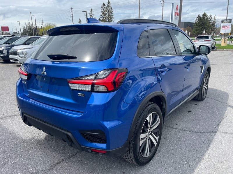 2023 Mitsubishi RVR GT AWC