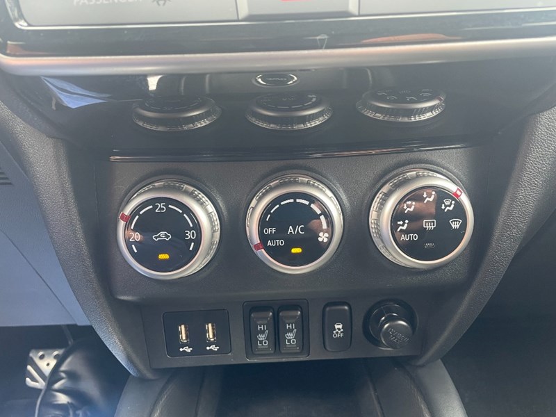 2023 Mitsubishi RVR LE AWC