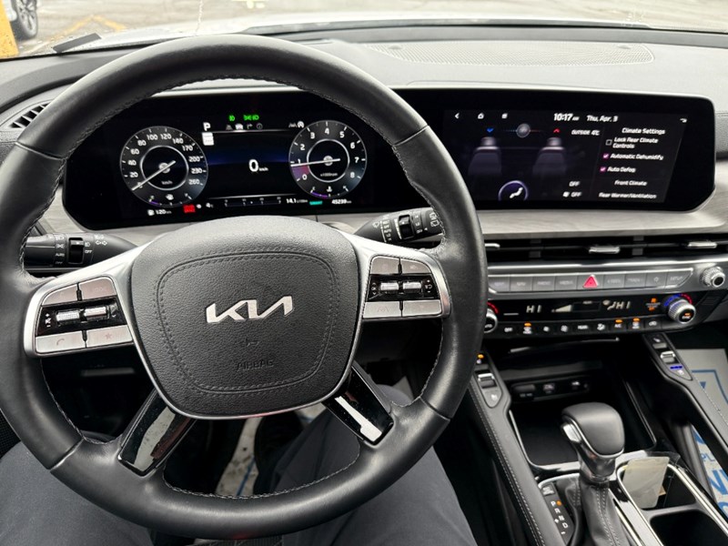 2024 Kia Telluride SX Limited AWD w/Black Interior