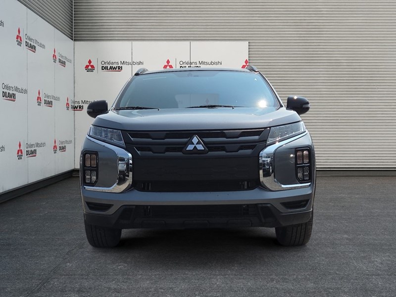 2025 Mitsubishi RVR NOIR AWC