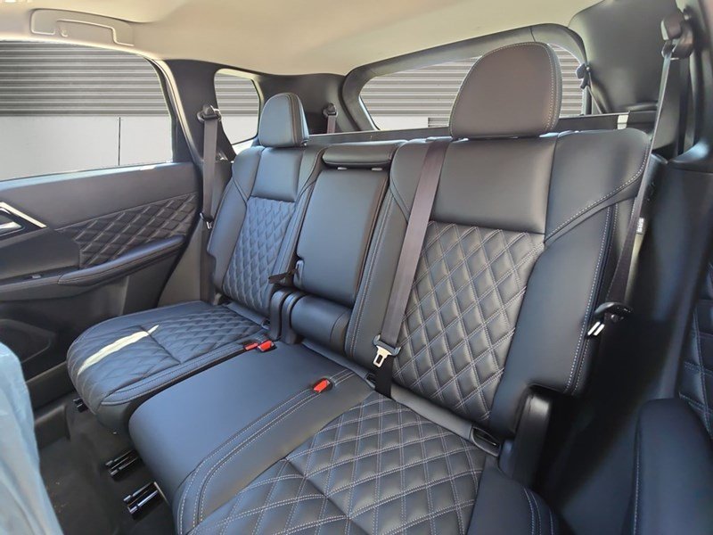 2025 Mitsubishi Outlander Plug-In Hybrid SEL S-AWC