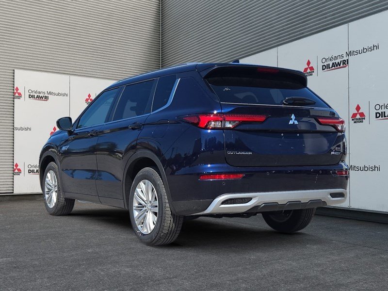 2025 Mitsubishi Outlander Plug-In Hybrid SE S-AWC