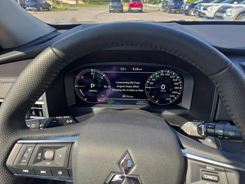 2025 Mitsubishi Outlander Plug-In Hybrid SE S-AWC