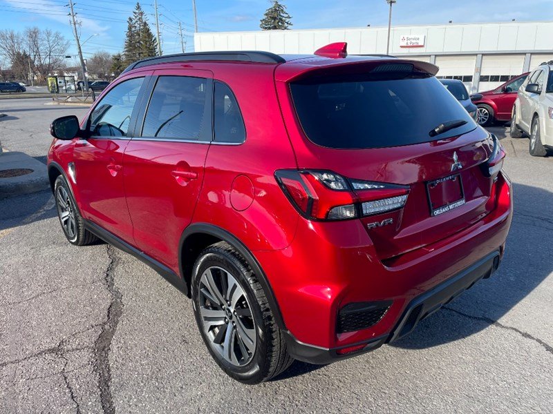 2023 Mitsubishi RVR GT AWC