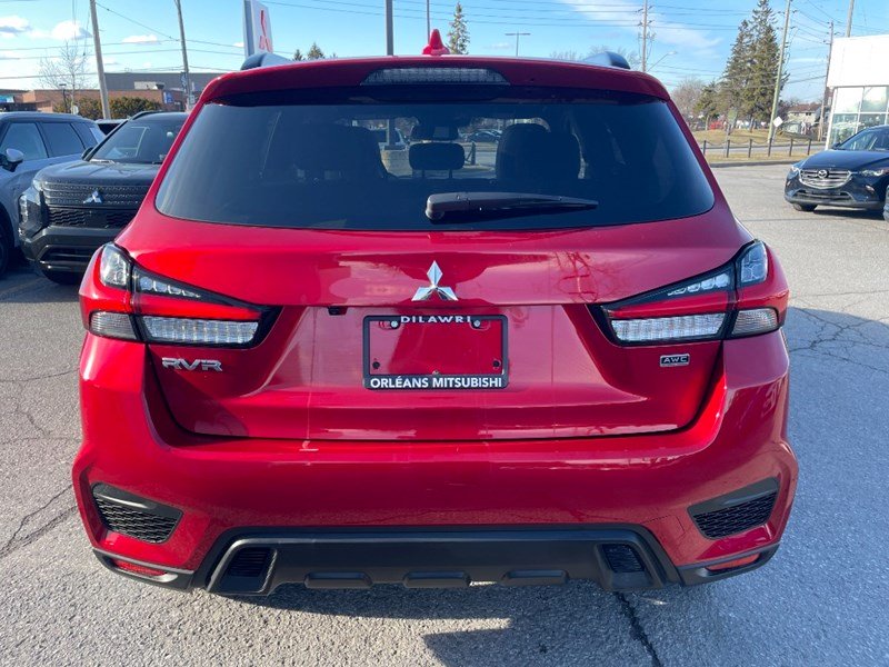 2023 Mitsubishi RVR GT AWC