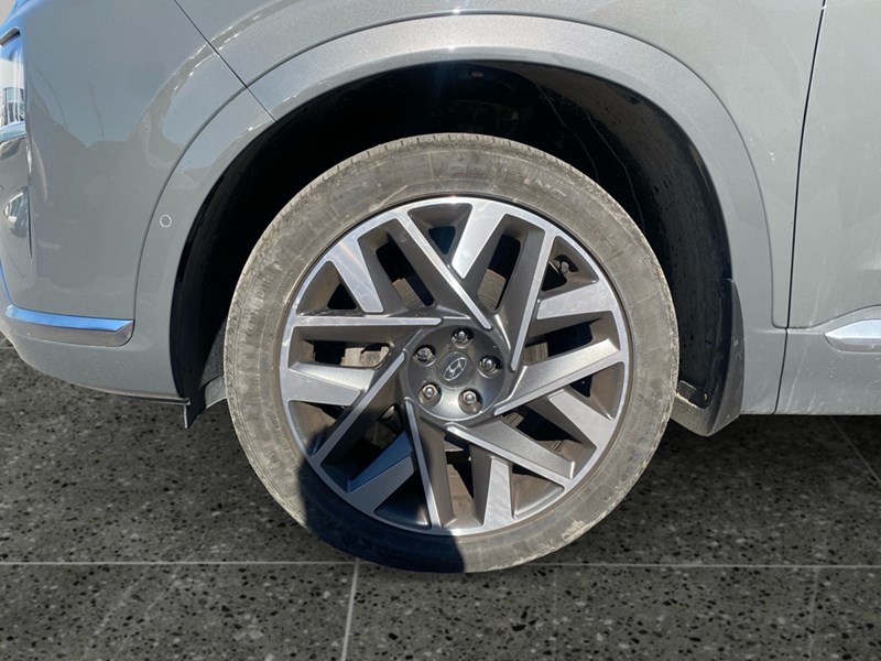 2023 Hyundai Santa Fe Ultimate Calligraphy AWD