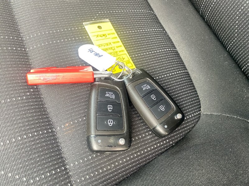 2024 Hyundai Venue Essential IVT