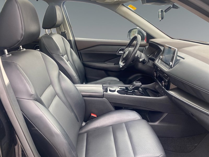 2021 Nissan Rogue AWD SV