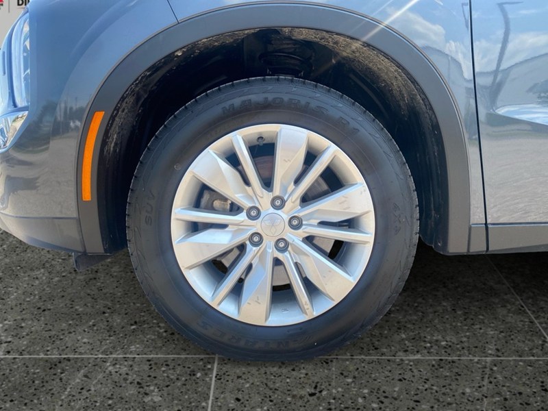 2025 Mitsubishi Outlander ES S-AWC