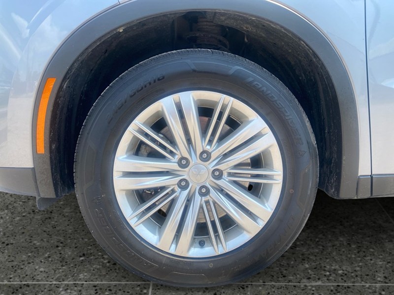 2024 Mitsubishi Outlander SE S-AWC