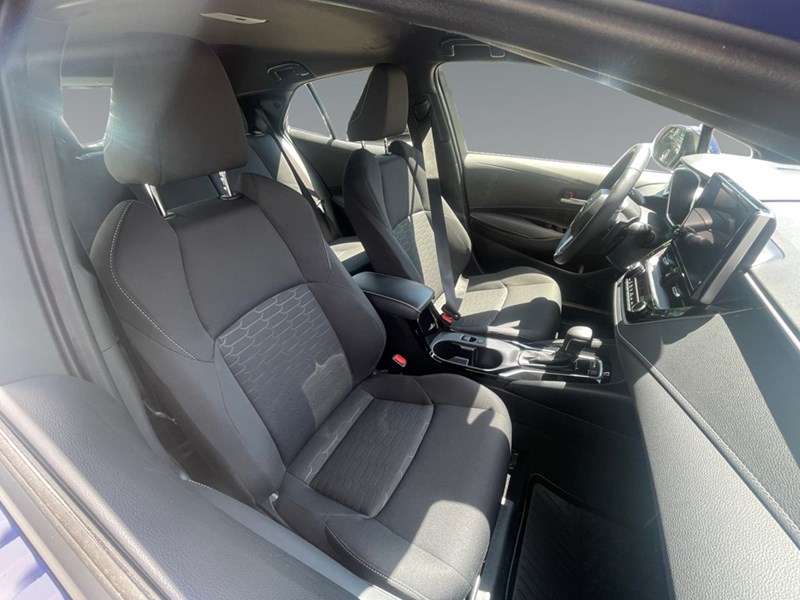 2025 Toyota Corolla Hatchback CVT