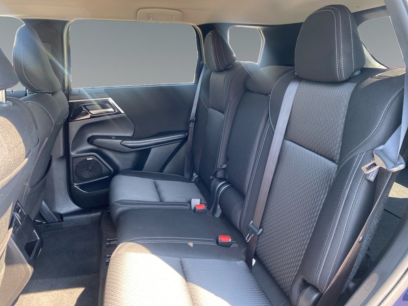 2025 Mitsubishi Outlander ES S-AWC